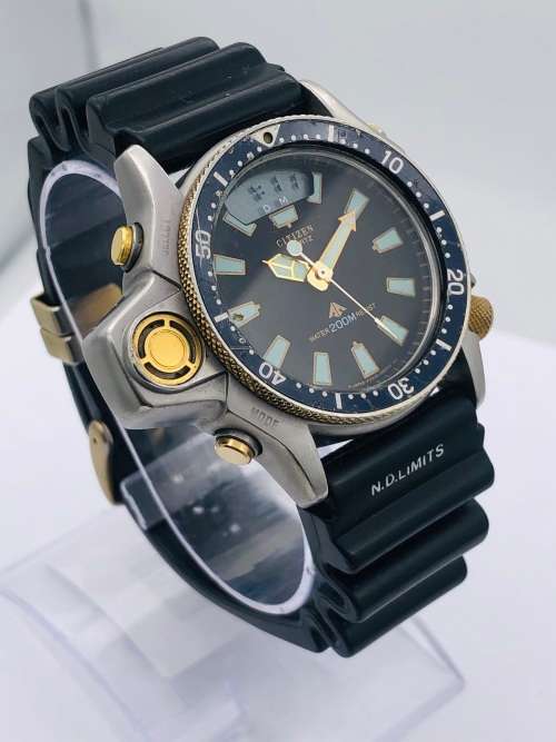 *CITIZEN QUARTZ CHUNKY DIVERS WATCH* R1 BIDS
