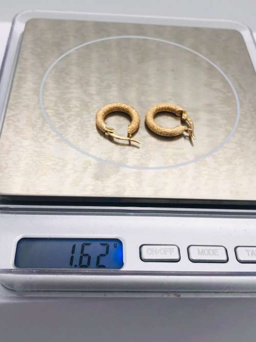 *SOLID GOLD GLITTER EARRINGS* R1 BIDS!