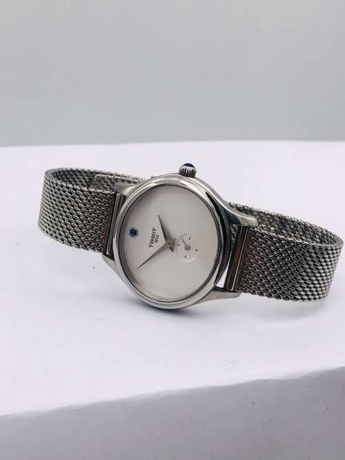 *TISSOT 1853 LADIES SAPPHIRE WATCH* R1 BIDS