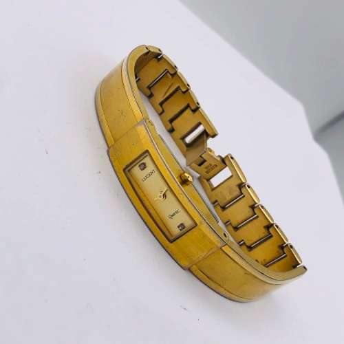 *LUCENT LADIES GOLD TONE WATCH* R1 BIDS