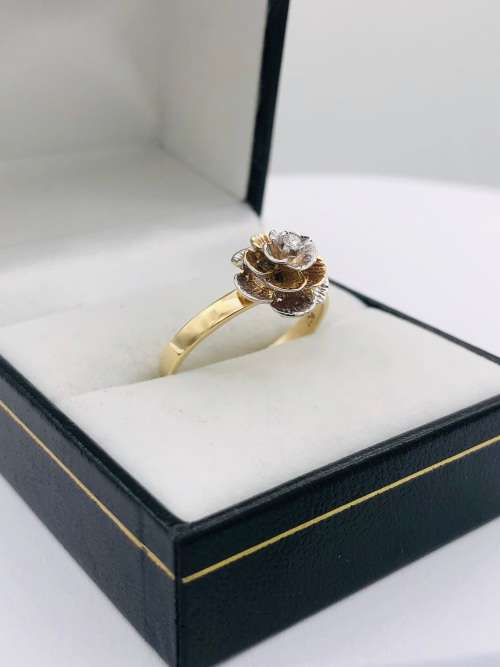 *SOLID GOLD ROSE PETAL RING* R1 BIDS