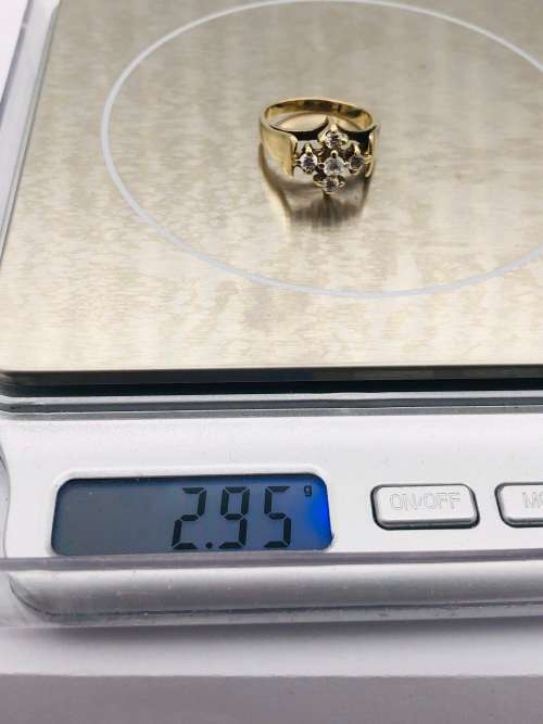 *SOLID GOLD STARBUST RING* R1 BIDS