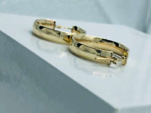 *CHUNKY SOLID GOLD HOOP EARRINGS* R1 BIDS!