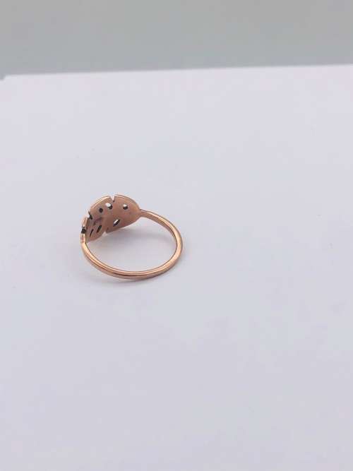 *SOLID ROSE GOLD LEAF RING*