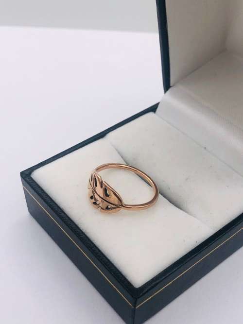 *SOLID ROSE GOLD LEAF RING*