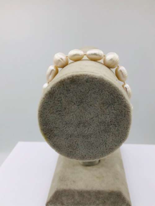 *9CT GOLD SALTWATER PEARL BRACELET* BID FROM R1!