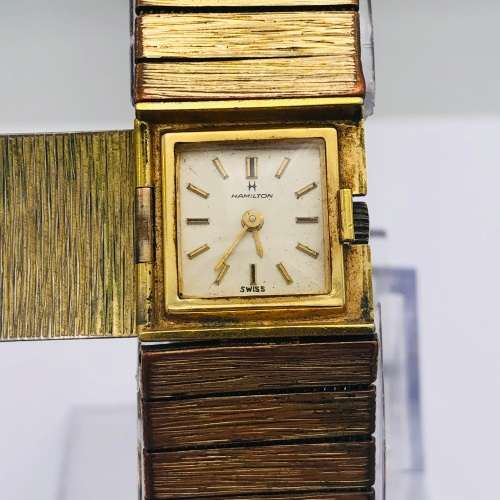 *HAMILTON SWISS LADIES WATCH* R1 BIDS!