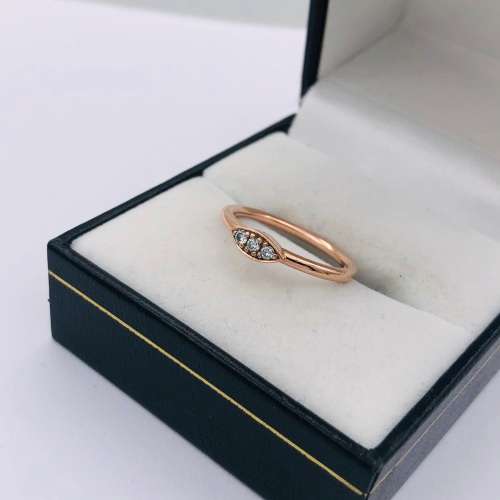 *9CT ROSE GOLD & DIAMOND RING & NECKLACE SET* R1 BIDS!