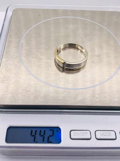 *9CT GOLD TWO TONE DIAMOND MENS RING* R1 BIDS