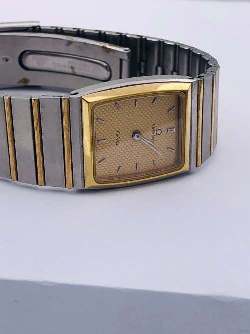 *OMEGA LADIES COLLECTORS WATCH* SEE DESCRIPTION!