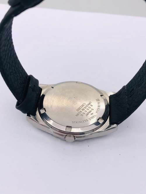 *SEIKO QUARTZ DAY-DATE MENS WATCH* R1 BIDS