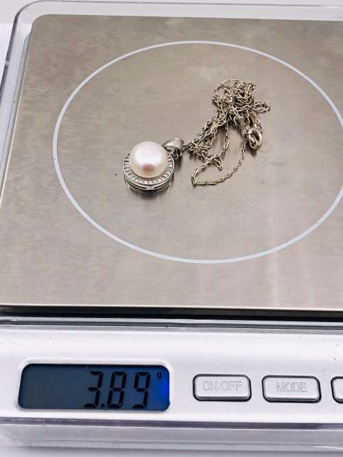 *SOLID 925 SILVER & NATURAL PEARL PENDANT* R1 BIDS
