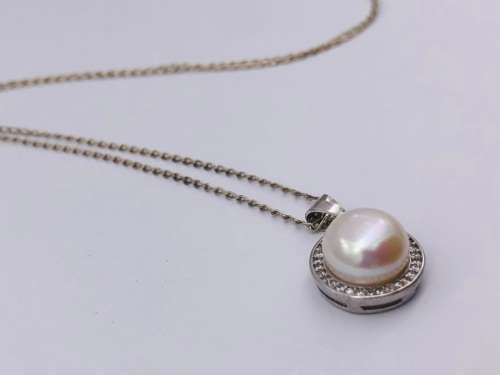 *SOLID 925 SILVER & NATURAL PEARL PENDANT* R1 BIDS