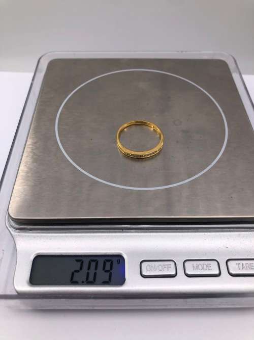 *18CT GOLD DIAMOND ETERNITY RING* 0.20CT OF DIAMONDS!