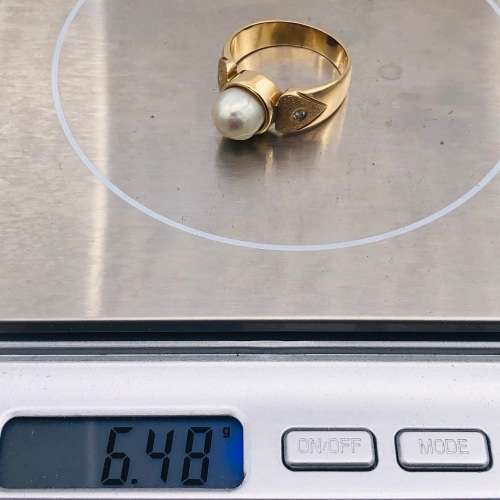 *9CT GOLD LARGE PEARL RING* R1 BIDS!