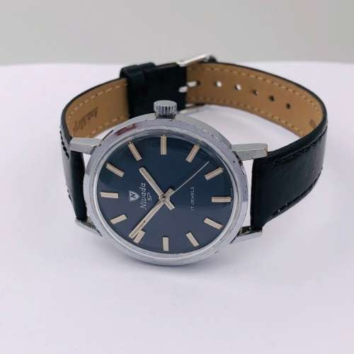 *NIVADA AUTOMATIC 17 JEWELS WATCH* R1 BIDS!