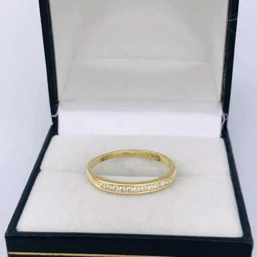 *18CT GOLD DIAMOND ETERNITY RING* 0.20CT OF DIAMONDS!