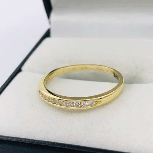 *18CT GOLD DIAMOND ETERNITY RING* 0.20CT OF DIAMONDS!