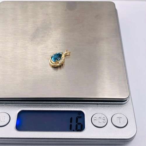 *9CT GOLD TOURMALINE PENDANT* R1 BIDS