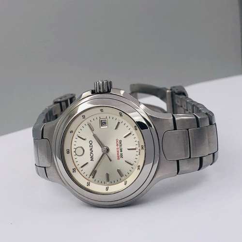 *MOVADO SERIES 800 LADIES WATCH* NON-RUNNER!