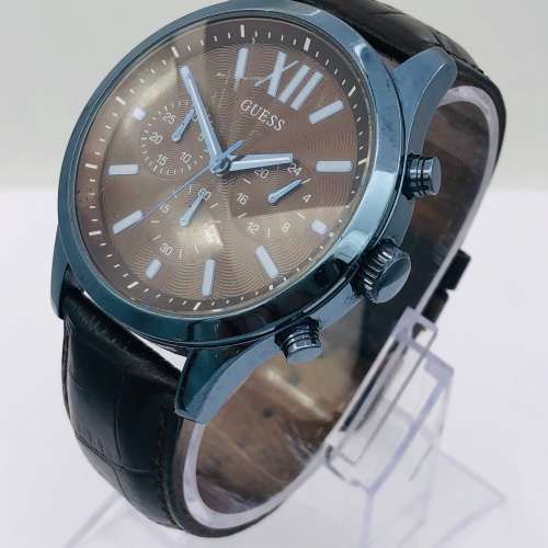 *GUESS MENS CHRONOGRAPH DRESS WATCH* R1 BIDS!
