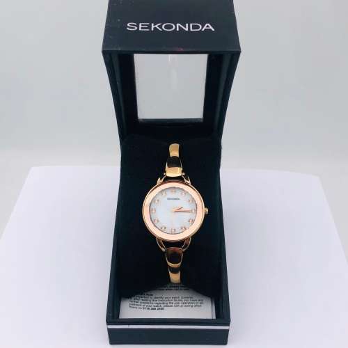 *BRAND NEW SEKONDA LADIES WATCH* RETAIL R4 000!!!