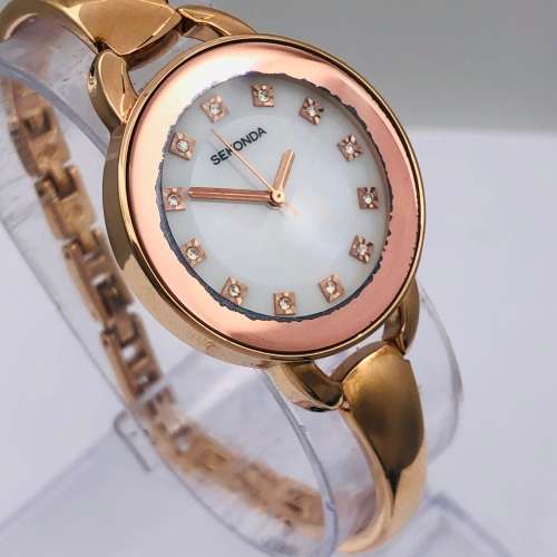 *BRAND NEW SEKONDA LADIES WATCH* RETAIL R4 000!!!