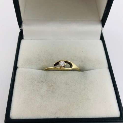*9CT GOLD SPLIT CYCLOPS DIAMOND RING* R1 BIDS