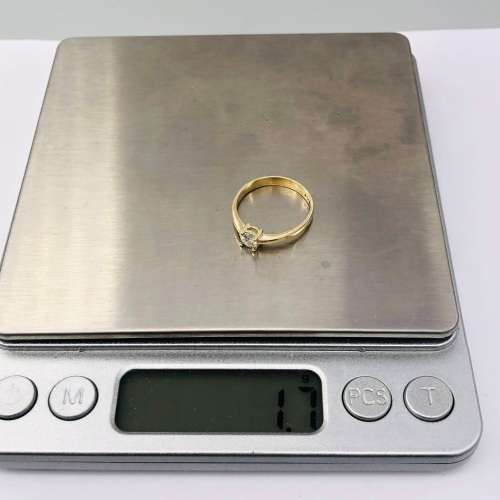 *0.28CT VS DIAMOND RING* 9CT GOLD!
