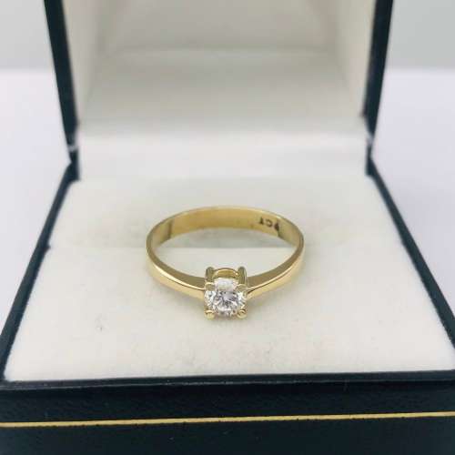 *0.28CT VS DIAMOND RING* 9CT GOLD!
