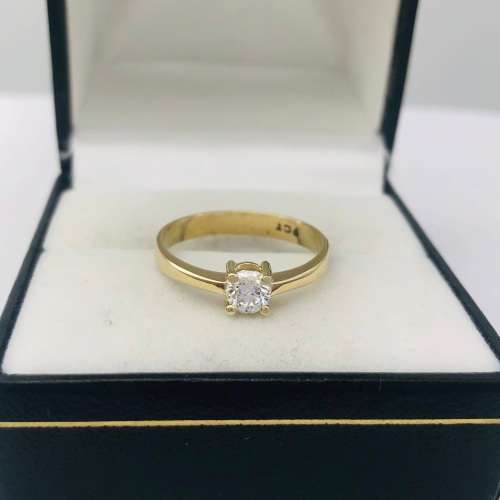*0.28CT VS DIAMOND RING* 9CT GOLD!