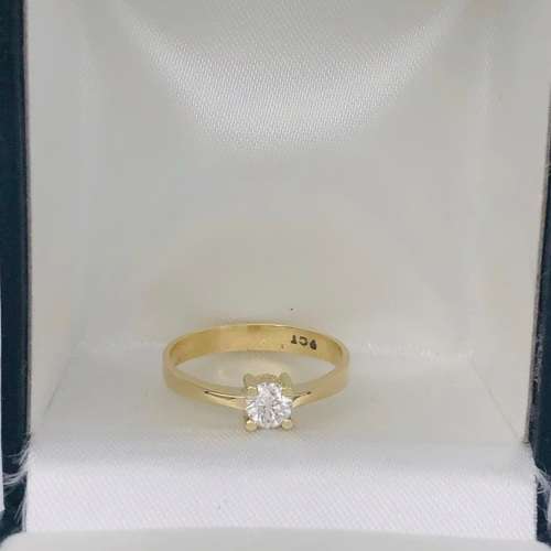 *0.28CT VS DIAMOND RING* 9CT GOLD!