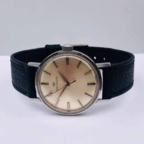 *MOVADO VINTAGE AUTOMATIC WATCH* R1 BIDS!