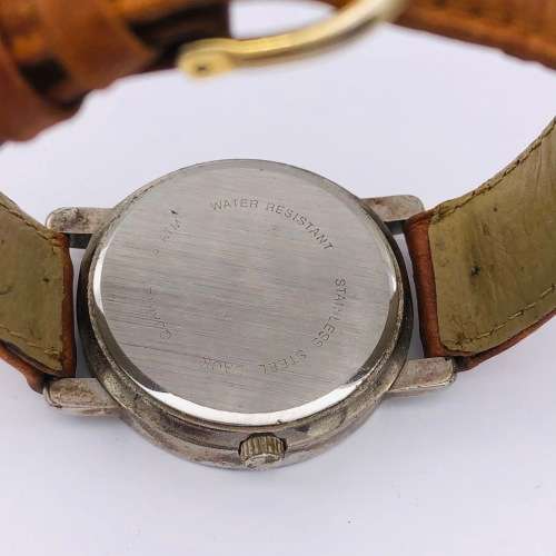 *WIN SWISS MADE MENS WATCH* R1 BIDS!