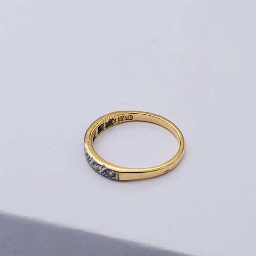 *SOLID GOLD DIAMOND ETERNITY RING* 0.10CT OF DIAMONDS!