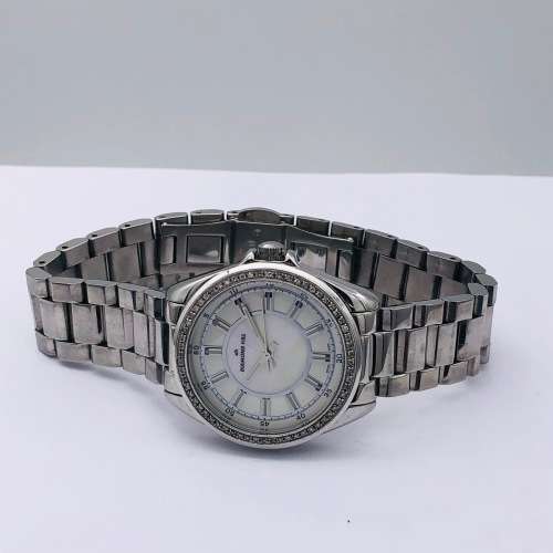 *DIAMOND HILL DIAMOND BEZEL SWISS WATCH* R1 BIDS!