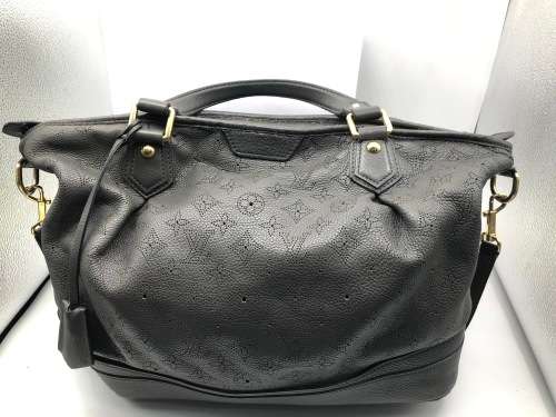 *LUXURY LOUIS VUITTON LEATHER HANDBAG* EXCELLENT CONDITION!!!