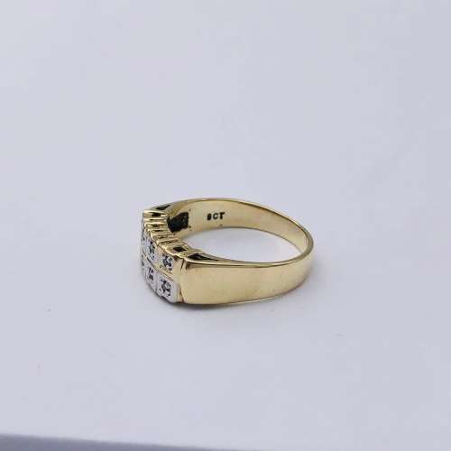 *9CT YELLOW GOLD DIAMOND BASKET RING* R1 BIDS!