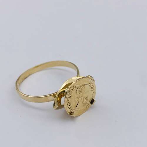 *SOLID 9CT GOLD COIN SIGNET RING* R1 BIDS!