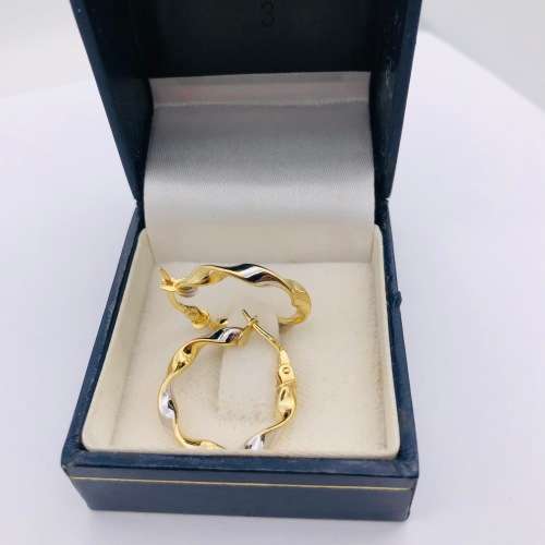 *SOLID GOLD TWO TONE HOOP EARRINGS* R1 BIDS