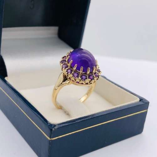 *SOLID GOLD CABOCHON AMETHYST HALO RING* R1 BIDS