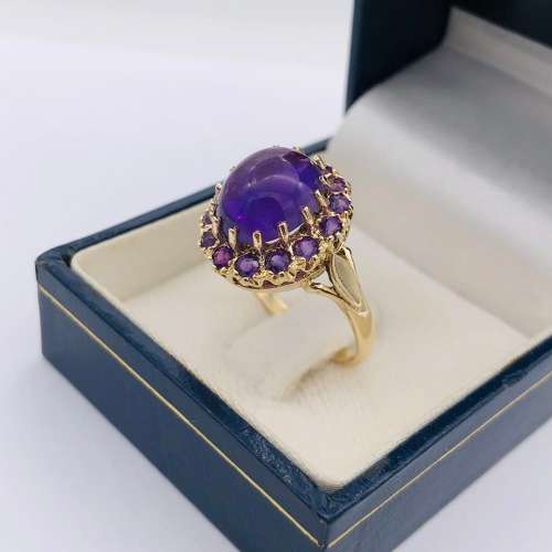 *SOLID GOLD CABOCHON AMETHYST HALO RING* R1 BIDS