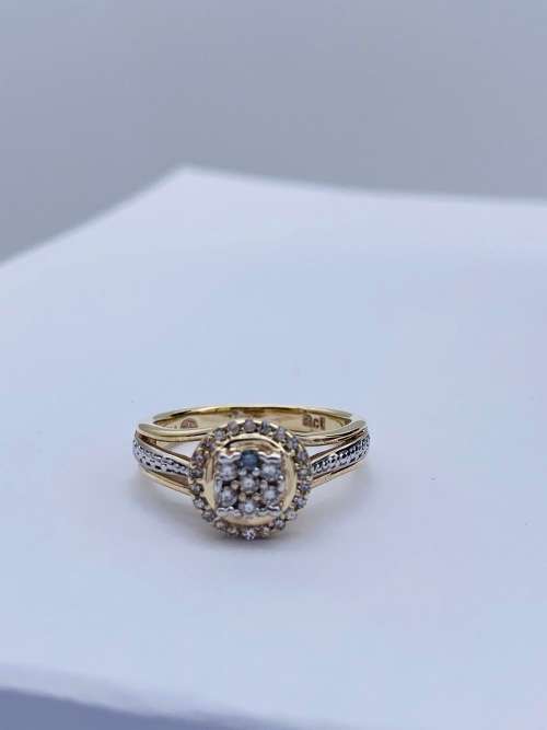*0.50CT DIAMOND HALO CLUSTER RING* R1 BIDS!