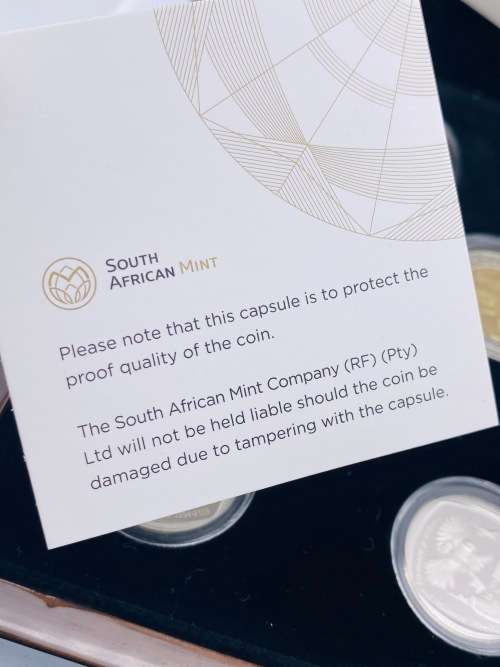 *SA MINT 2019 25 YEARS OF DEMOCRACY COIN SET* WITH CERTIFICATES!