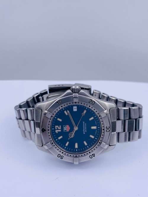 *TAG HEUER PROFESSIONAL 200M* R1 BIDS!