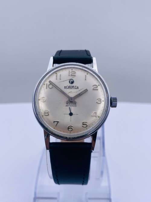 *ROAMER 15 JEWELS MANUAL WIND VINTAGE WATCH* R1 BIDS