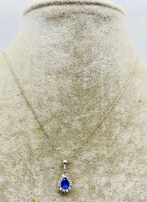 *WHITE GOLD SAPPHIRE & DIAMOND PENDANT* R1 BIDS!