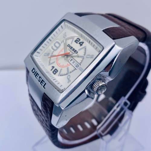 *DIESEL ONLY THE BRAVE MENS WATCH* R1 BIDS!