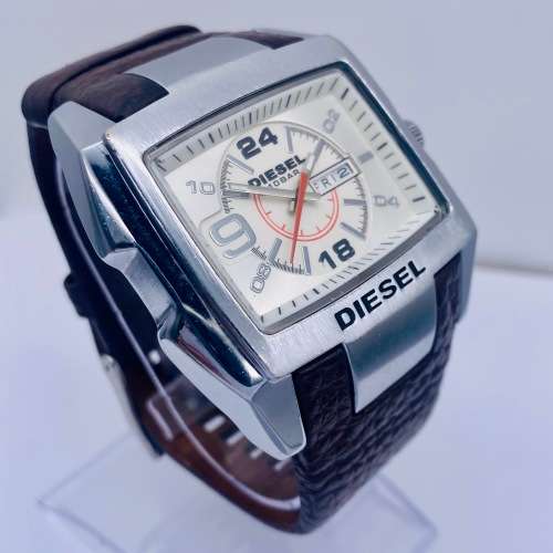 *DIESEL ONLY THE BRAVE MENS WATCH* R1 BIDS!
