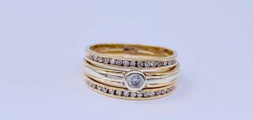 *0.40CT DIAMOND TRINITY ETERNITY DIAMOND RING* 0.40CT DIAMONDS!